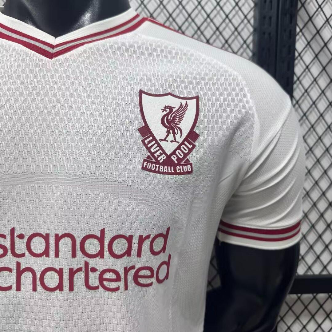 Liverpool Away 26-27 | Player Version