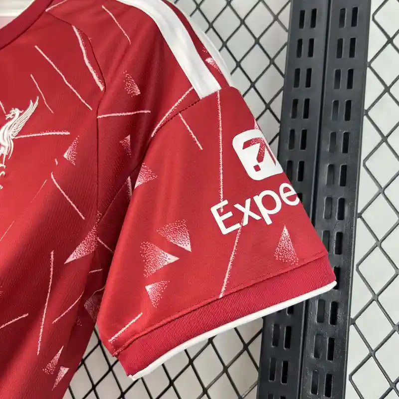 Liverpool Home 26-27 | Fan Version